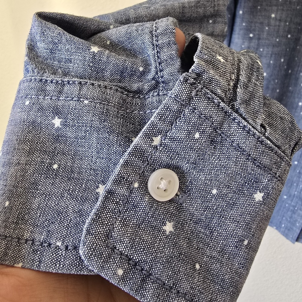 Gap Women 2XL Star Button Down Chambray Boyfriend Fit Shirt 100% Cotton Pocket - Picture 4 of 6